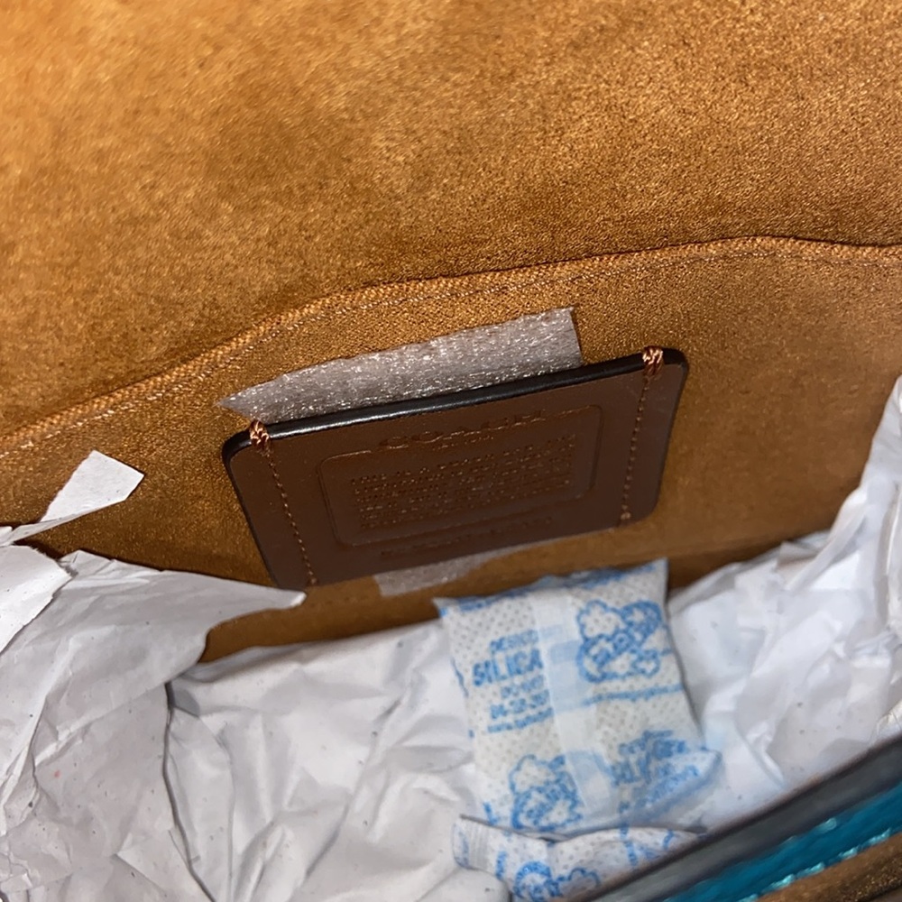 TEAL COACH MORGAN SADDLEBAG WITH JUMBO FLORAL PRINT. - Picture 6 of 12